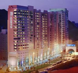 LE MERIDIEN TOWER HOTEL